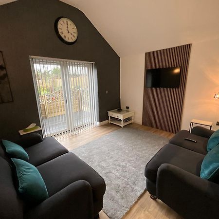 The Court Yard Apartment チェダー エクステリア 写真