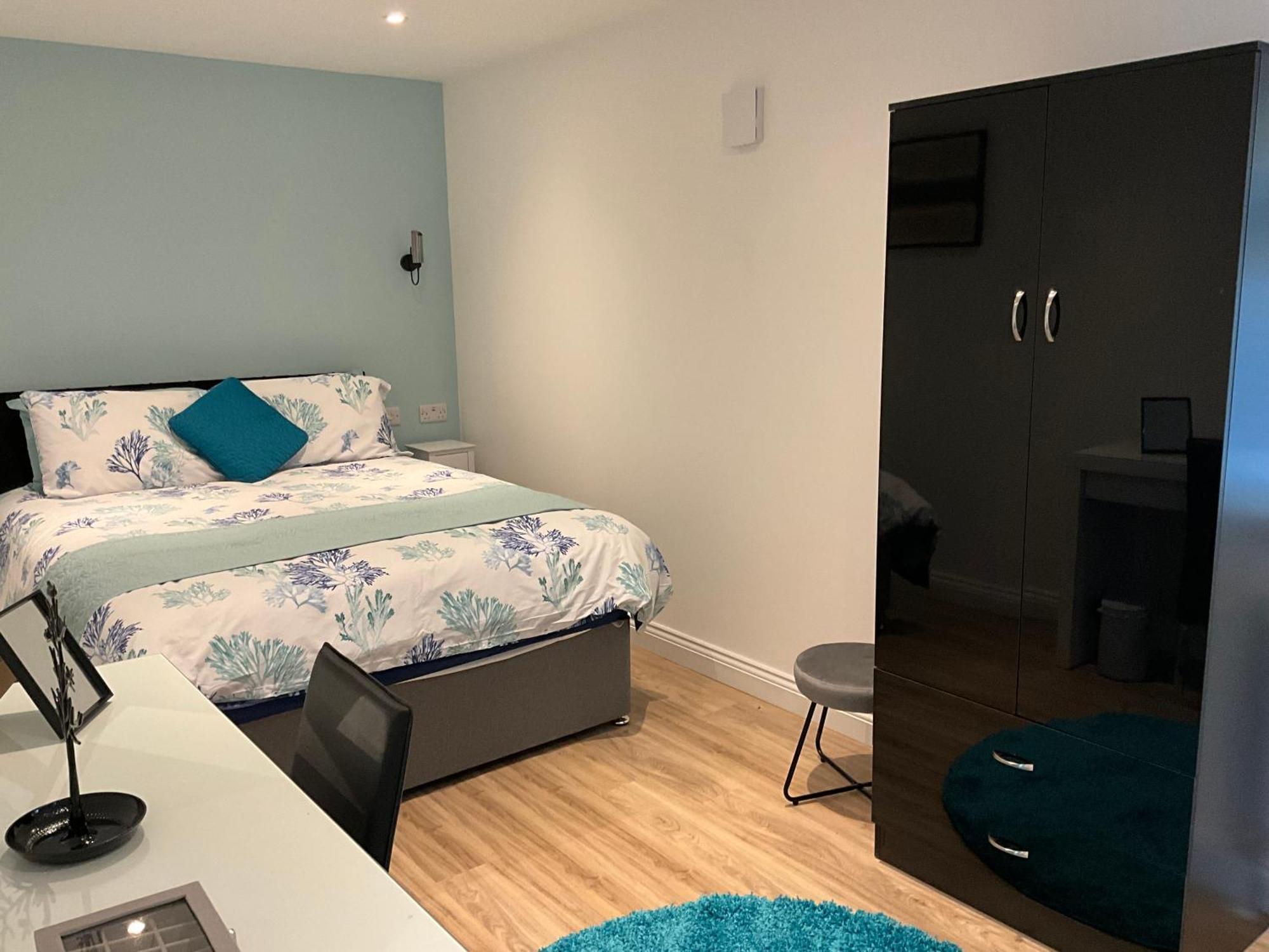 The Court Yard Apartment チェダー エクステリア 写真
